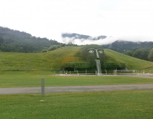 свар великан.jpg