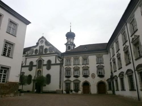 хит монастырь.jpg