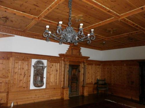 хоэн инт1.jpg