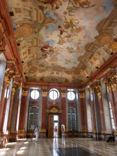 мельк зал.jpg