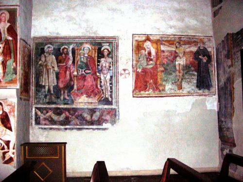 Церковь Сан-Микеле1.jpg