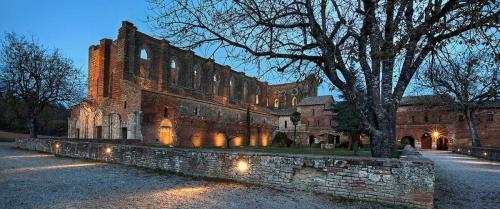 аббатства Сан-Гальгано.jpg