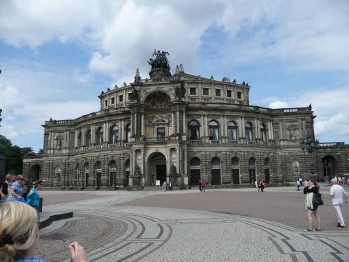 1094 - Дрезден (Саксонский оперный театр Готфрида Земпера).JPG