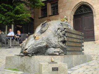 54 - Нюрнберг (заяц Дюрера).JPG
