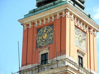 01 - Варшава (башня Королевского замка).JPG