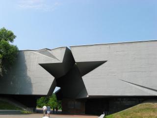 552.JPG