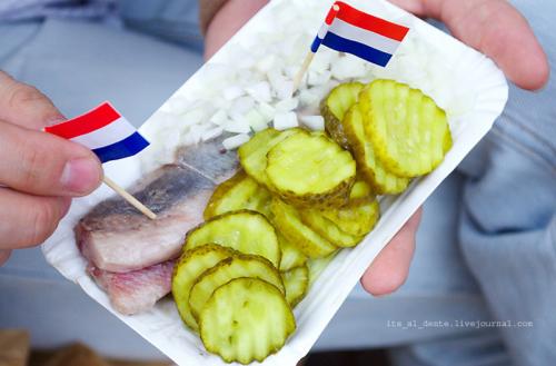 what_to_eat_in_amsterdam_1.jpg