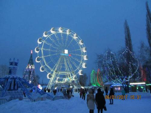 Парк Гагарина 38.JPG