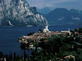 Lake_Garda_Malcesine_Italy.jpg