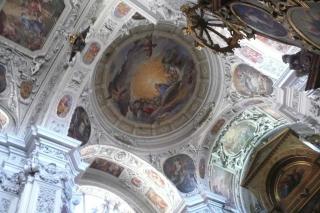 2012.08.28,17.09.38 Еще немного венских соборов.jpg