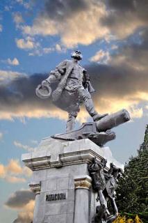 Monument.jpg