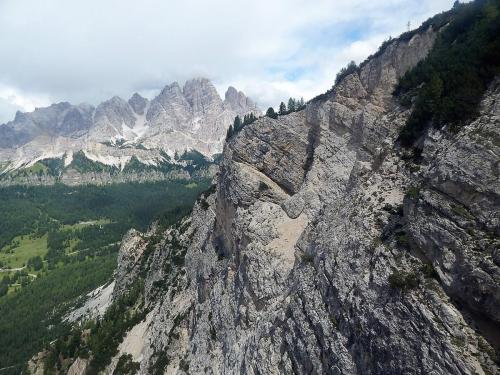 Кортина 3.jpg