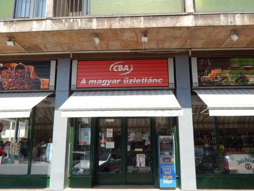 Магазин в Будапеште.jpg