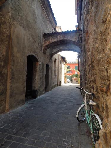 Улица Сирмионе 10.jpg