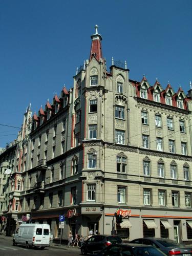 099  Terbatas, 33-35, угол с ул. Lacplesa.JPG