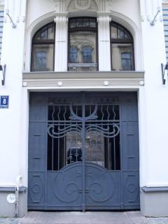 30 ул. Альберта, д. 8.JPG