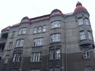 103 Brivibas, д. 58, угол с ул. Lacplesa.JPG
