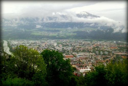 вид на Инсбрук с Нордкетте(1).jpg