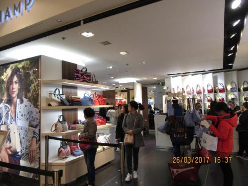 март, париж 238.JPG