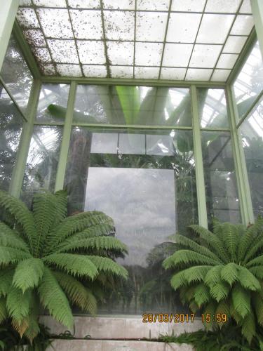 март, париж 1053.JPG