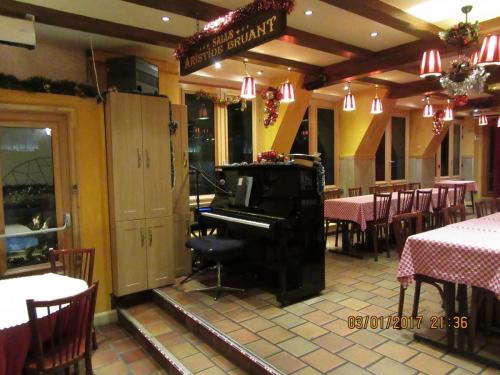 париж-2016-2017 2001.JPG