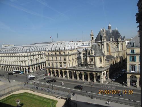 март, париж 607.JPG