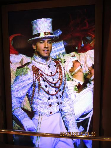 март, париж 1219.JPG