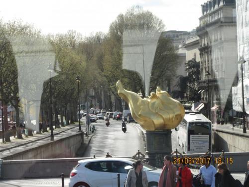 март, париж 1346.JPG