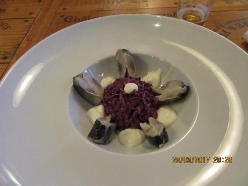 март, париж 1147.JPG