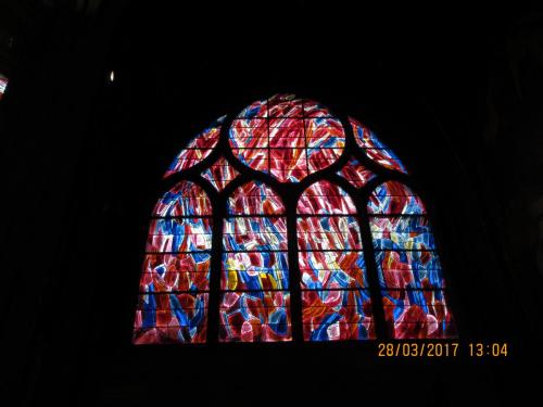 март, париж 930.JPG