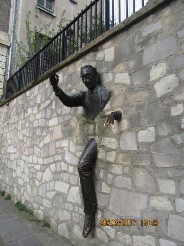 март, париж 1136.JPG