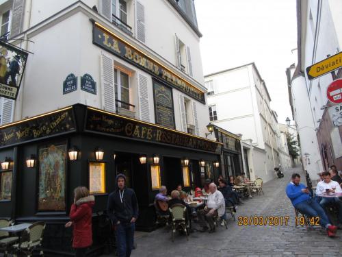 март, париж 1122.JPG