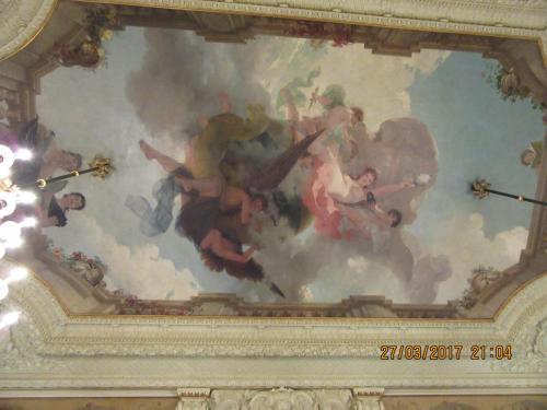 март, париж 874.JPG