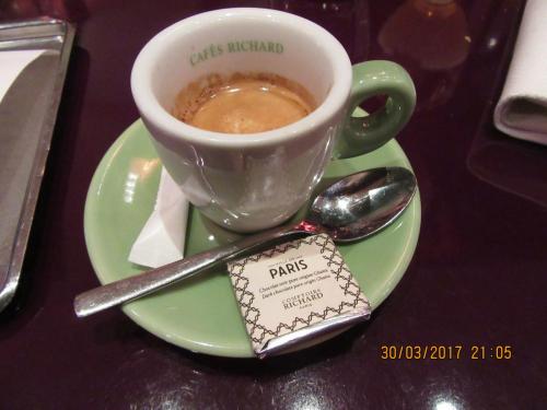 март, париж 1829.JPG