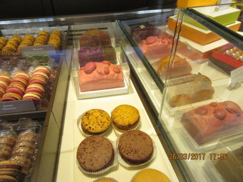 март, париж 281.JPG