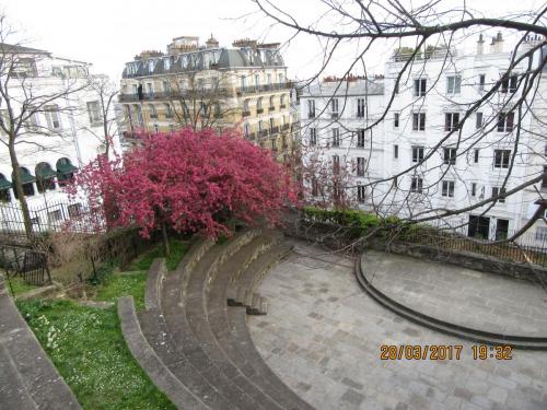 март, париж 1114.JPG