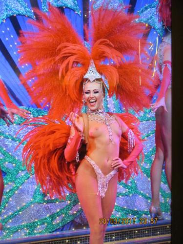 март, париж 1223.JPG