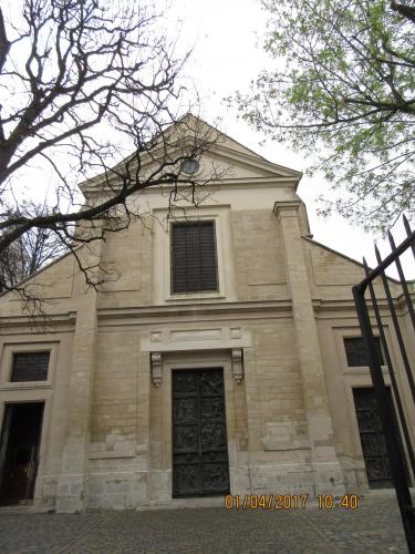 март, париж 2345.JPG