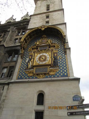 март, париж 2096.JPG