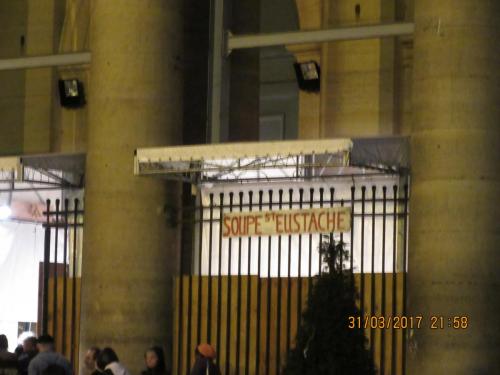 март, париж 2326.JPG