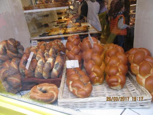 март, париж 321.JPG