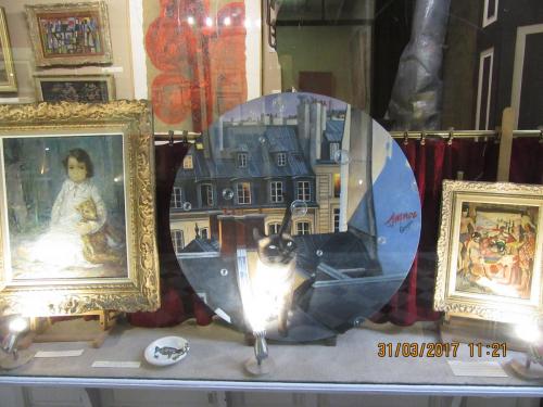 март, париж 2008.JPG