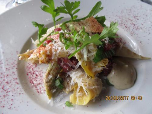 март, париж 355.JPG