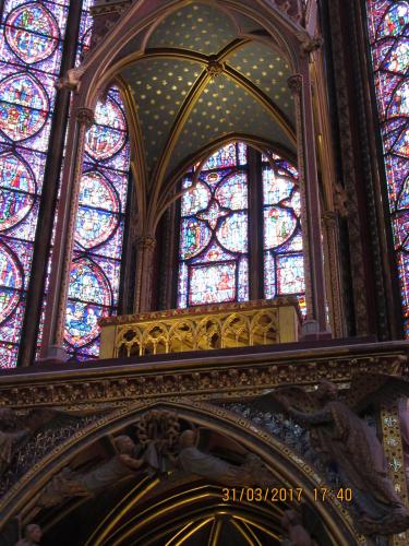 март, париж 2119.JPG