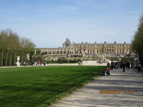 март, париж 1773.JPG