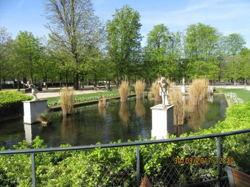 март, париж 1501.JPG