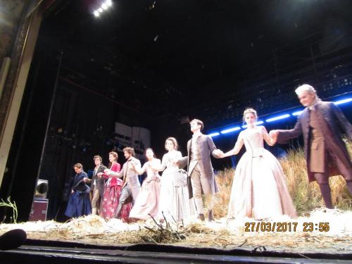 март, париж 886.JPG