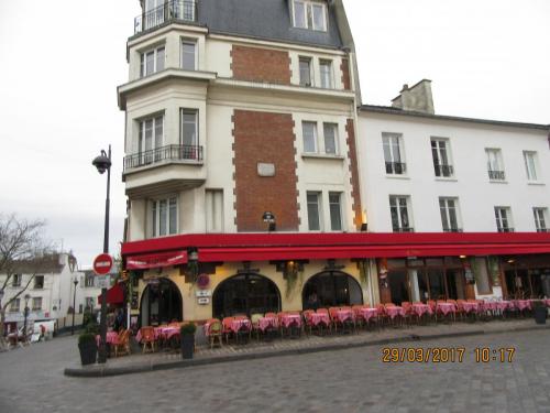 март, париж 1237.JPG