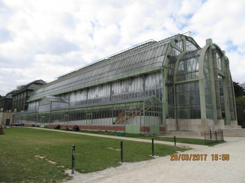 март, париж 1051.JPG