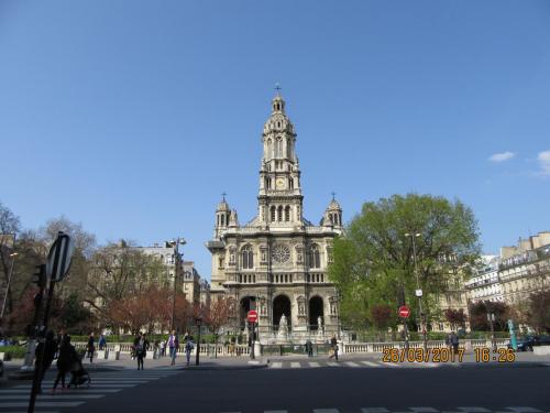 март, париж 217.JPG